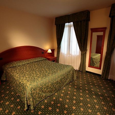 Hotel Croce Bianca Asiago Esterno foto