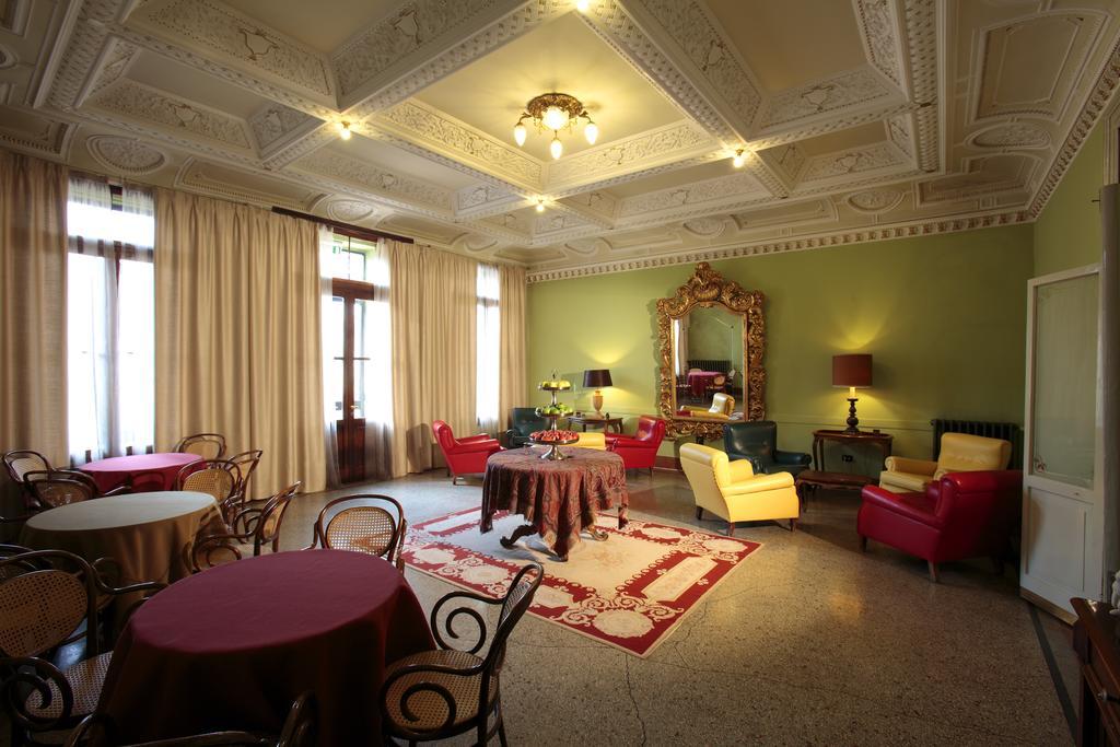Hotel Croce Bianca Asiago Esterno foto